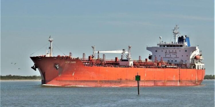 Nigeria’s Dangote Refinery Ships First Petrol Cargo To U.S.